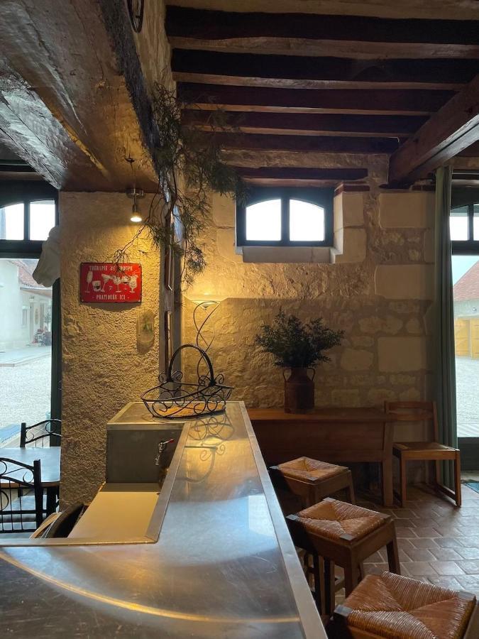 Hotel Le Relais, La Dormance, Le Bois Dormant Châteauvieux Exterior foto